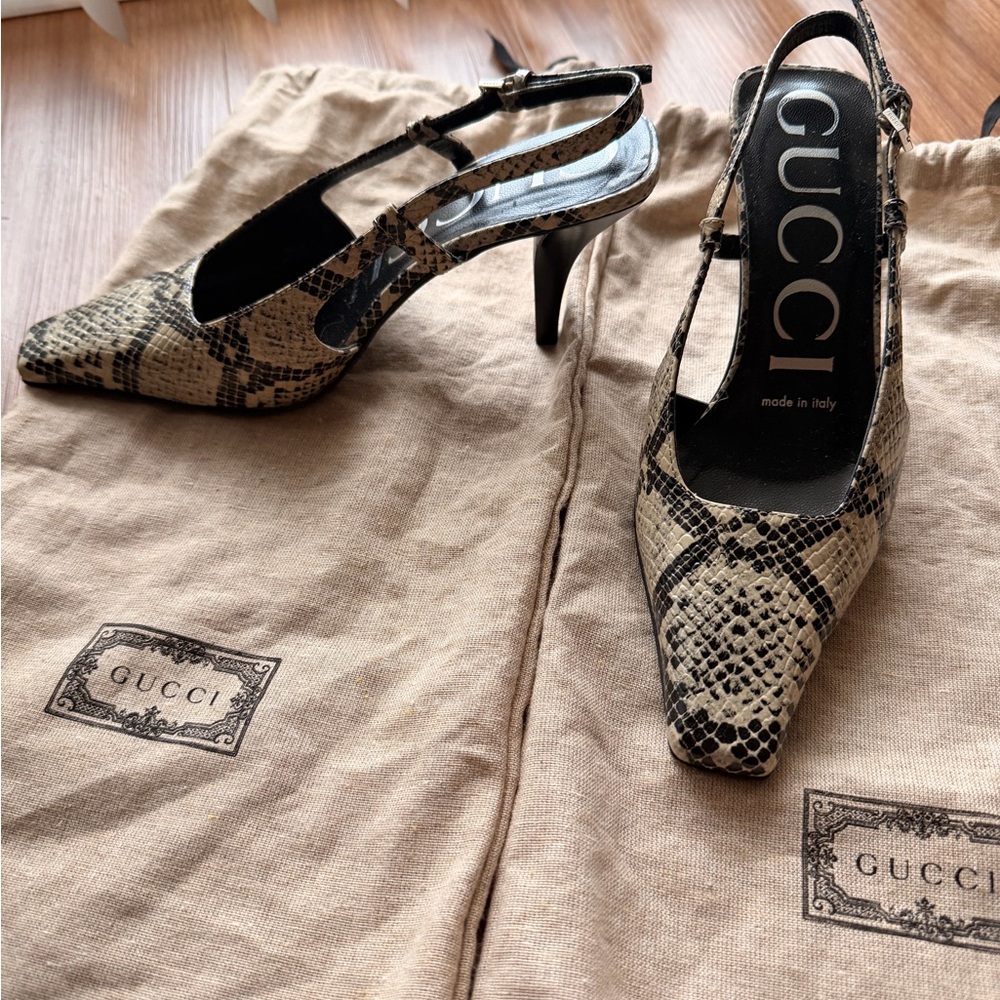 Gucci Beige and Black Python-Print Slingback Pumps - image 2